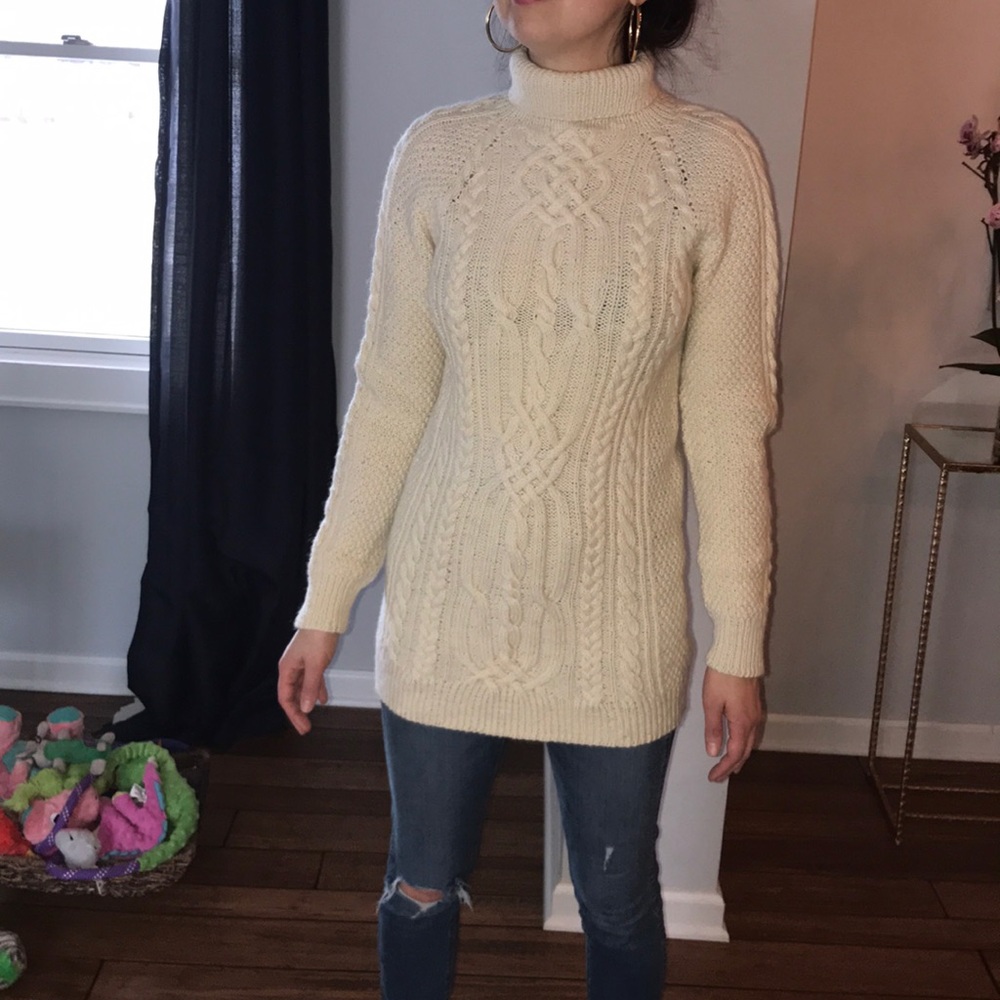 Handmade Sweater 🌸 - Picture 8 of 8